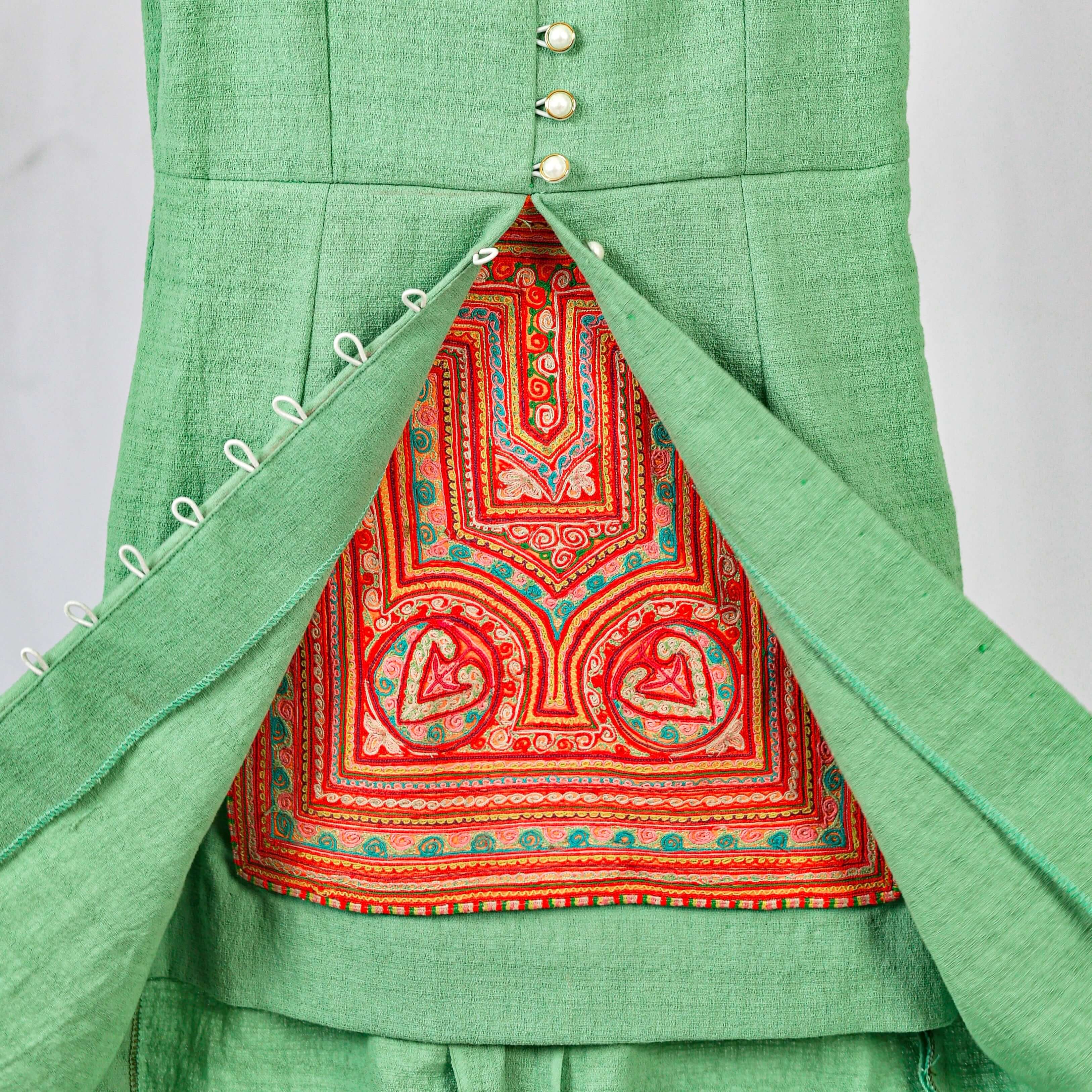 Buya- Mint Green- Happy Nostalgic Memories