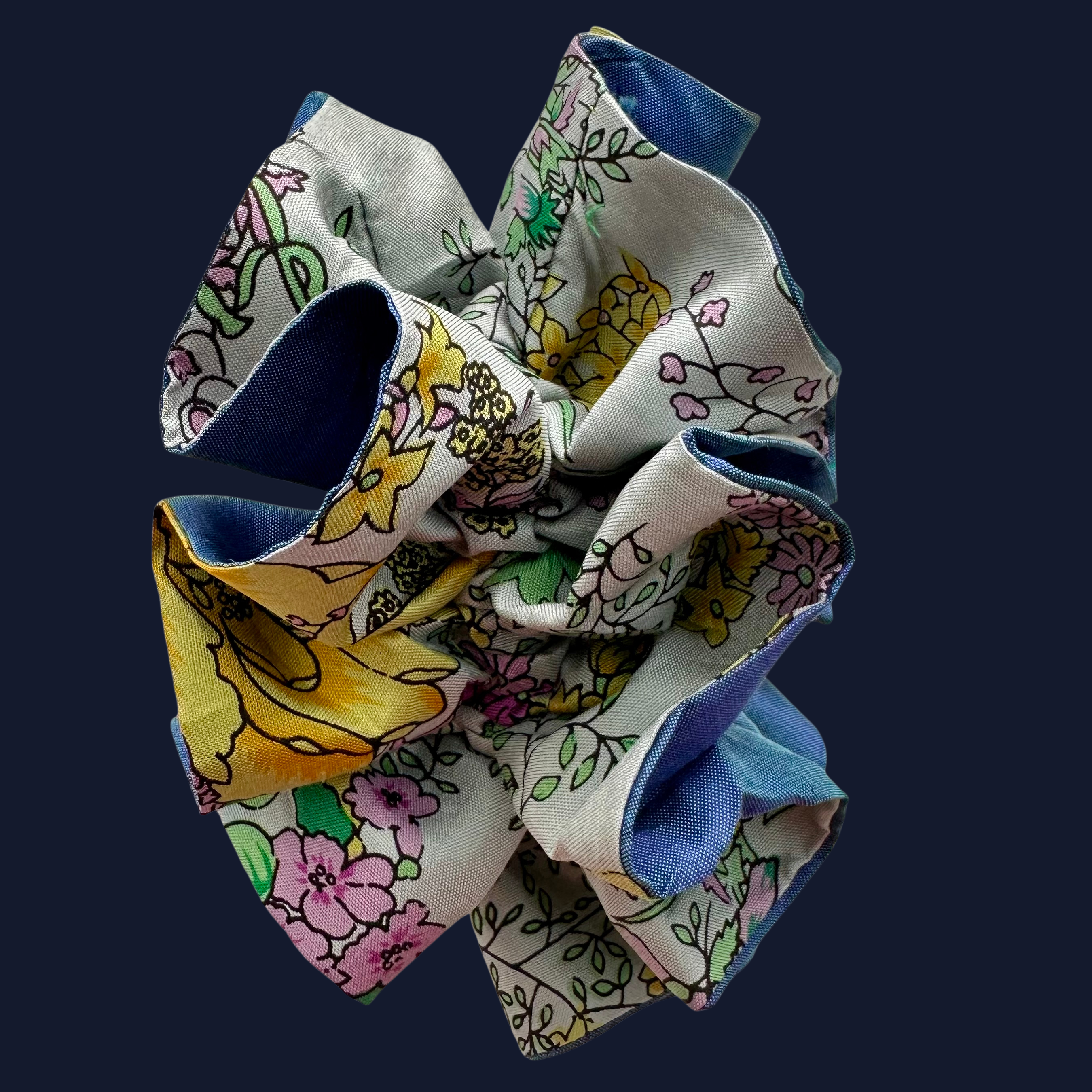 Silk Bloom Scrunchie- Eleonora