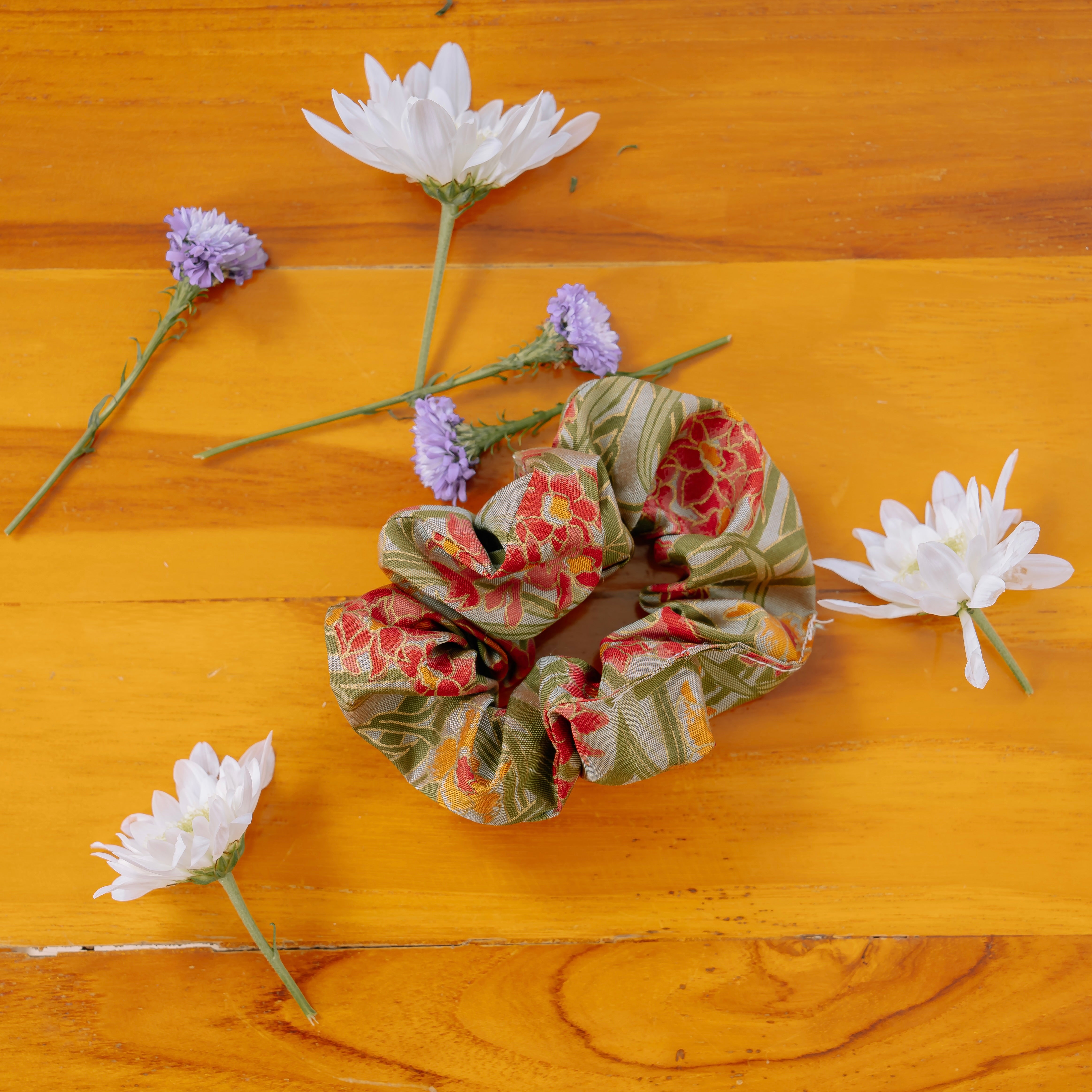 Scrunchies Floral