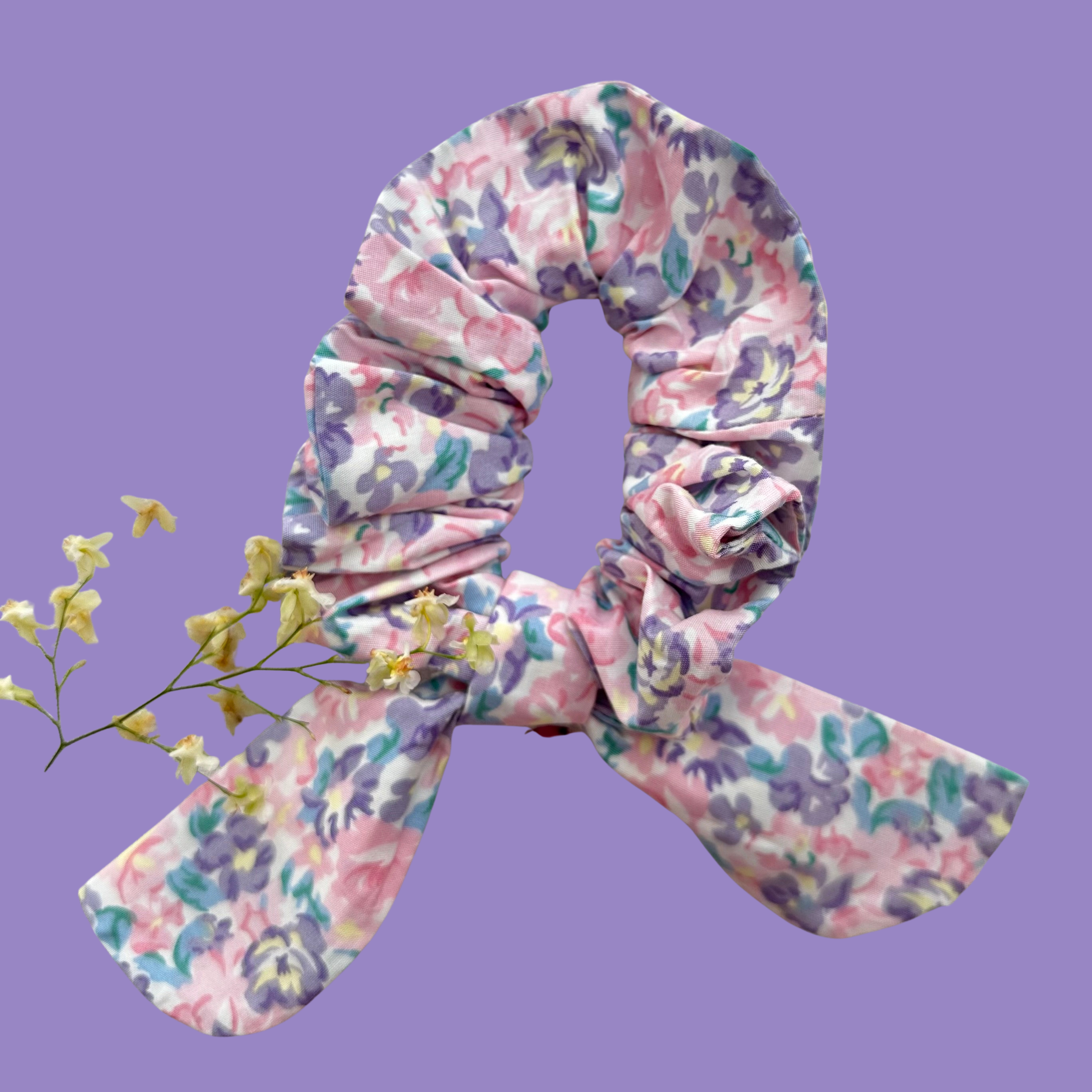 Petite Bow  Scrunchie- Juliette