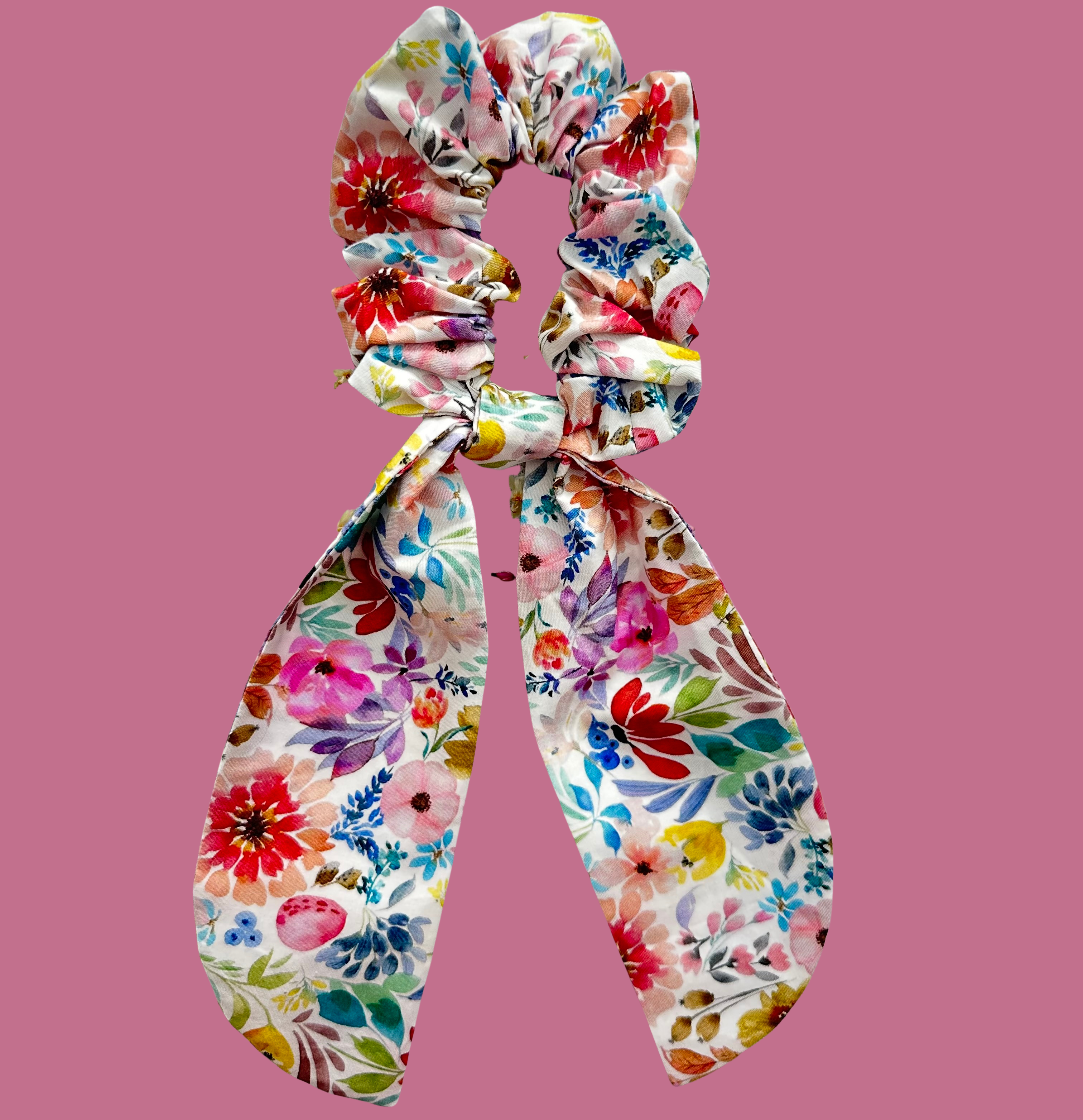 Bow Scrunchie- Mara