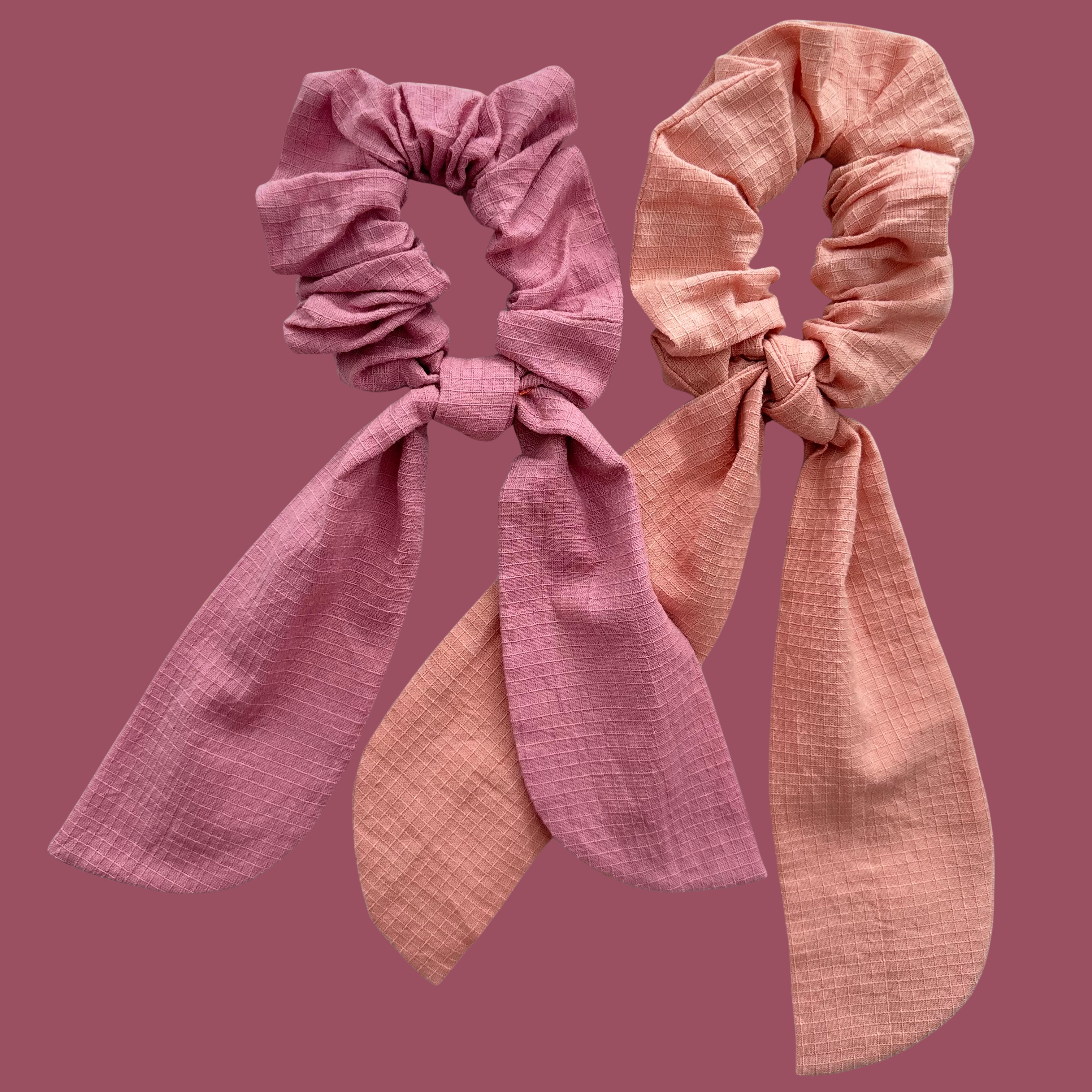 Bow Scrunchie- Anna